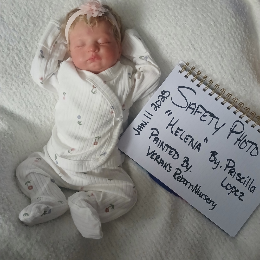 Reborn baby- Helena
